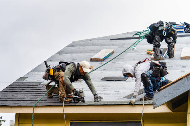 Professional Gutter Installation technician working in Newtown, CT